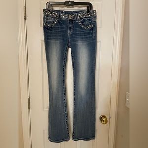 Miss Me Women’s Modelo Embellished Jeans